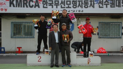   2013 KMRCA 엔진투어링 한국선수권대회